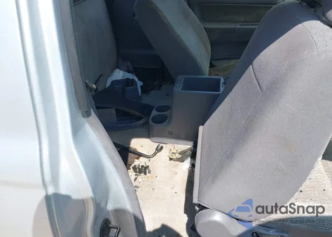 2000 Nissan Frontier Desert Runner Se-V6/Desert Runner Xe-V6 из США, поврежденный, VIN 1N6ED26T5YC393685